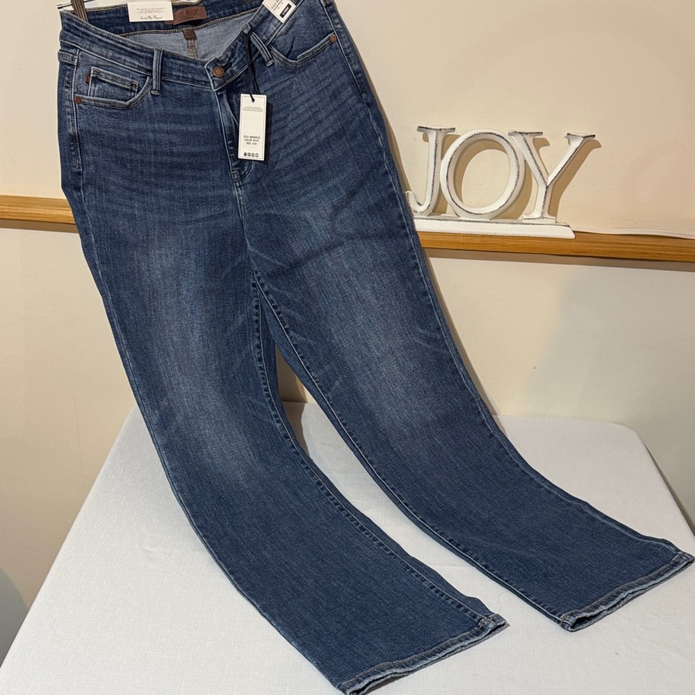 Judy Blue figure flattering dark wash work appropriate straight leg jeans